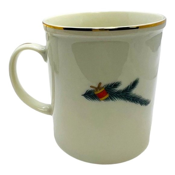 Set Of 4 Royal Gallery 6377 Christmas Tree Coffee Mugs Cups Gold Trim Vintage - Picture 7 of 11